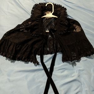 Killstar Lace Capelet